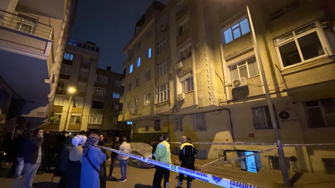 İstanbul'da korkunç olay! 20 daire tahliye edildi 1